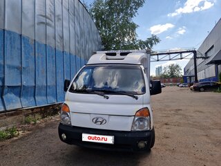 2011 Hyundai Porter II, белый, 745000 рублей, вид 2