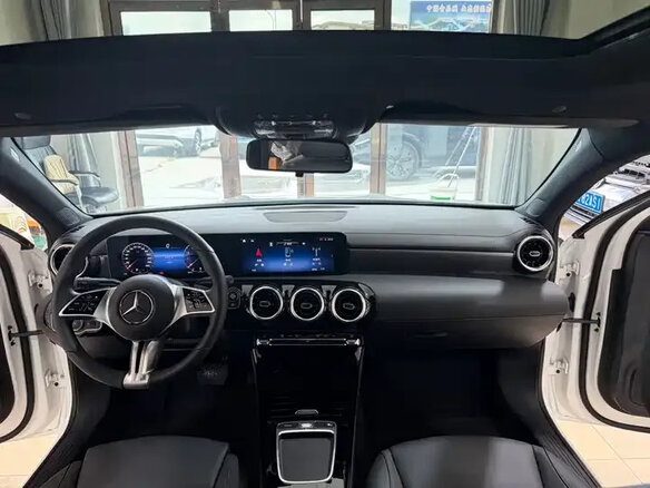2023 Mercedes-Benz A-Класс 180 Long IV (W177) Рестайлинг, белый, 2000001 рублей - вид 7