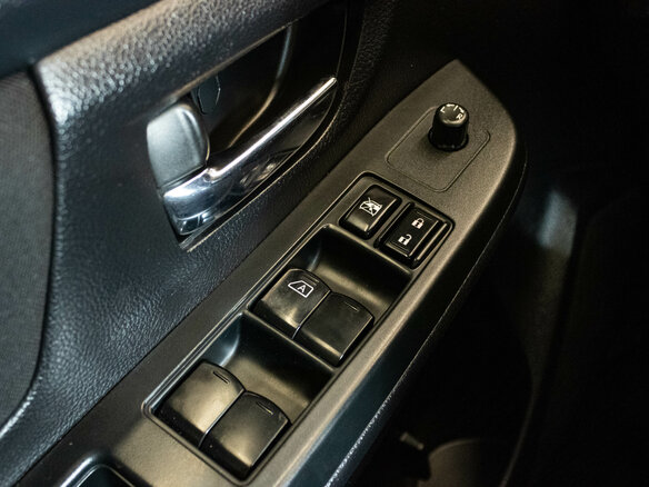 2012 Subaru XV I, серый, 1240000 рублей - вид 12