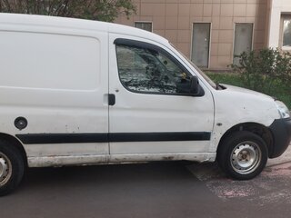2010 Peugeot Partner, белый, 180000 рублей, вид 4