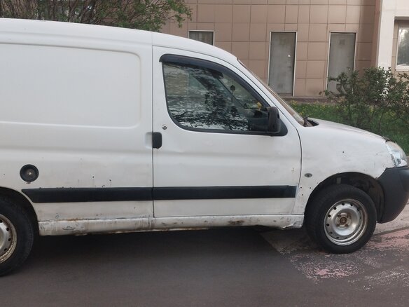 2010 Peugeot Partner, белый, 180000 рублей - вид 3