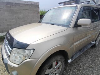 2007 Mitsubishi Pajero IV, бежевый, 1650000 рублей, вид 3