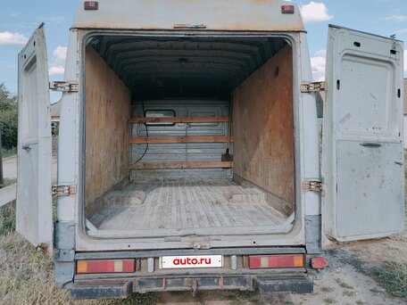 2001 ЗИЛ 5301 "Бычок", белый, 370000 рублей, вид 5