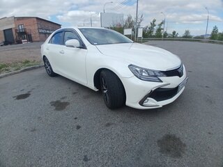2019 Toyota Mark X II Рестайлинг 2, белый, 2400000 рублей, вид 2