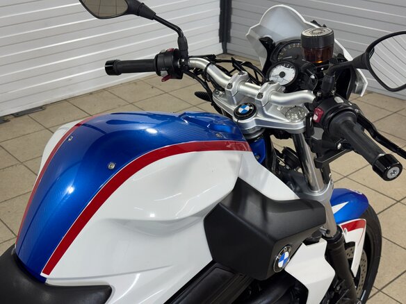 2011 BMW F 800 R, белый, 555000 рублей - вид 12