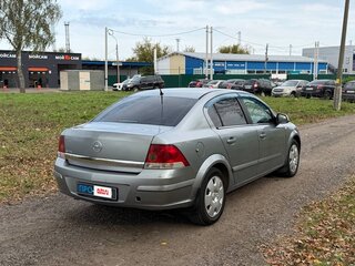 2010 Opel Astra H Рестайлинг, серый, 340000 рублей, вид 3