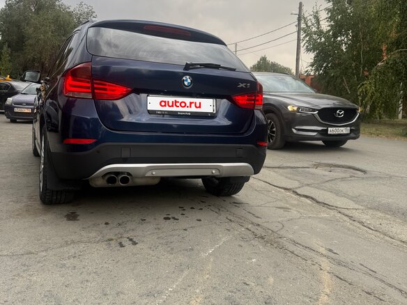 2013 BMW X1 20i I (E84) Рестайлинг, синий, 1490000 рублей - вид 2