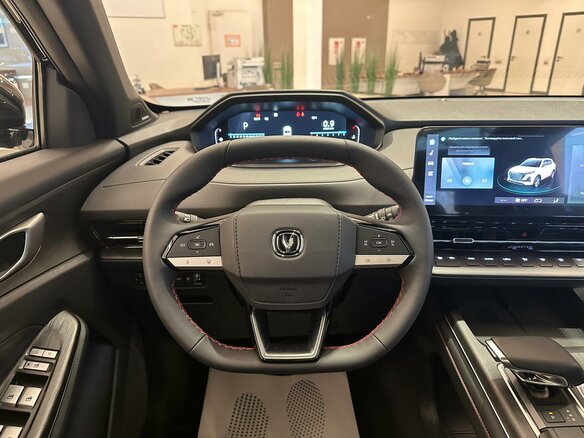2026 Changan UNI-S I, чёрный, 3229900 рублей - вид 12