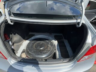 2012 Hyundai Solaris I, серебристый, 670000 рублей, вид 5