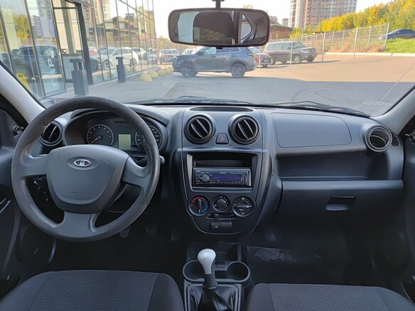 2014 Lada (ВАЗ) Granta, чёрный - вид 13