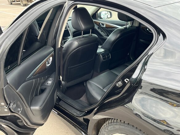 2019 Infiniti Q50 I Рестайлинг, чёрный, 1999000 рублей - вид 6