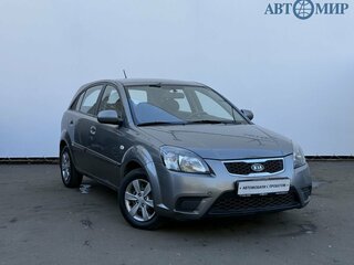 2011 Kia Rio II Рестайлинг, серебристый, 600000 рублей, вид 3