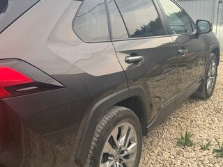 2020 Toyota RAV4 V (XA50), коричневый, 3350000 рублей, вид 2