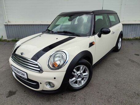 2013 Mini Clubman Cooper I Рестайлинг, белый, 935000 рублей, вид 3