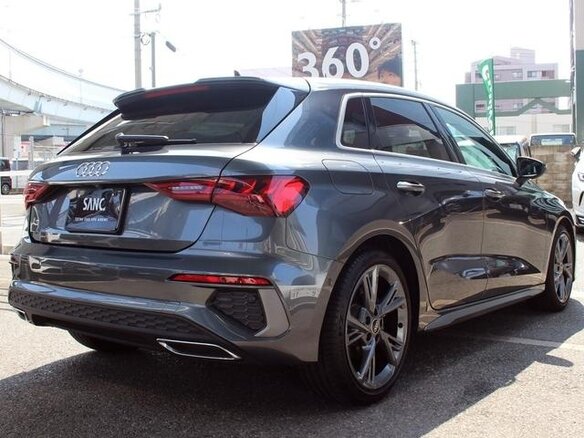 2021 Audi A3 Sportback 35 TFSI IV (8Y), жёлтый, 1956111 рублей - вид 4