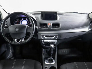 2016 Renault Fluence I Рестайлинг, белый, 780000 рублей, вид 5