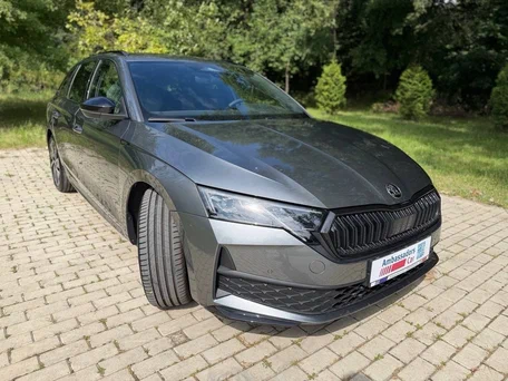 2025 Skoda Octavia IV (A8) Рестайлинг, серый, 5847000 рублей, вид 5