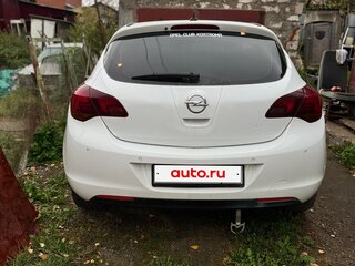 2010 Opel Astra J, белый, 400000 рублей, вид 5