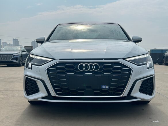 2022 Audi A3 Sportback 35 TFSI IV (8Y), белый, 2638000 рублей - вид 8