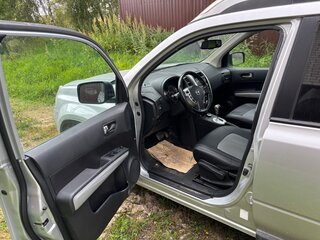 2013 Nissan X-Trail II Рестайлинг, серебристый, 1200000 рублей, вид 5