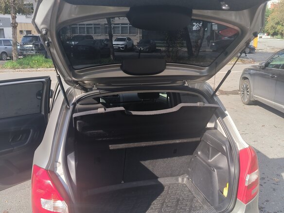2013 Skoda Fabia II Рестайлинг, бежевый, 810000 рублей - вид 12