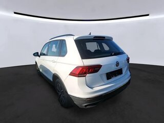 2022 Volkswagen Tiguan II Рестайлинг, белый, 2292000 рублей, вид 4