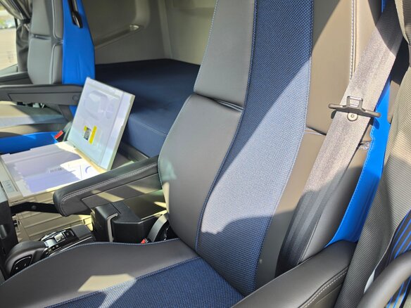 2026 Volvo FH, белый, 20000000 рублей - вид 15
