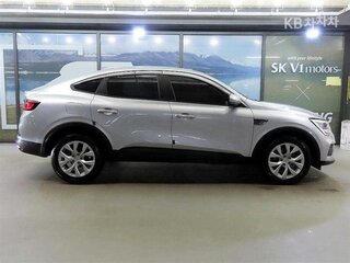 2022 Renault Samsung XM3, серебристый, 1700000 рублей, вид 3