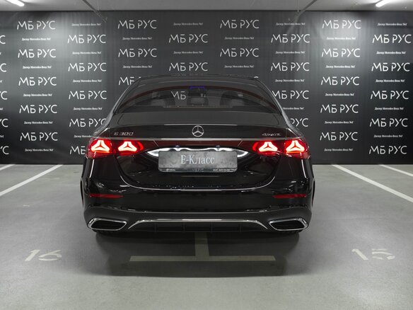 2026 Mercedes-Benz E-Класс 300 VI (W214, S214), чёрный, 10200000 рублей - вид 5