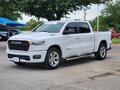 2025 Ram 1500 Quad Cab eTorque V Рестайлинг, белый, 5525000 рублей - вид 2