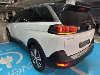2022 Peugeot 5008 II Рестайлинг, белый, 1590099 рублей, вид 3