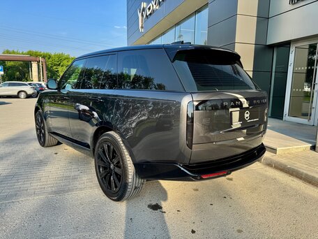 2024 Land Rover Range Rover P550e V, серый, 22400000 рублей, вид 1