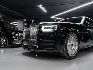 2019 Rolls-Royce Phantom VIII (Series I), белый, 37000000 рублей, вид 2