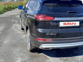 2023 Geely Atlas Pro, чёрный, 1900000 рублей, вид 4