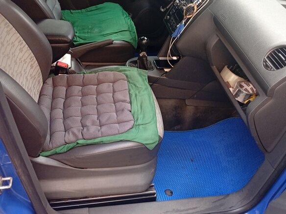 2011 Volkswagen Caddy, синий, 480000 рублей - вид 5