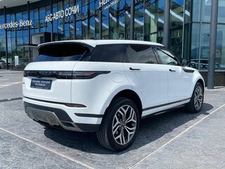 2025 Land Rover Range Rover Evoque II Рестайлинг, белый, 6900000 рублей, вид 2