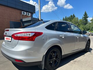 2015 Ford Focus III, серебристый, 890000 рублей, вид 4