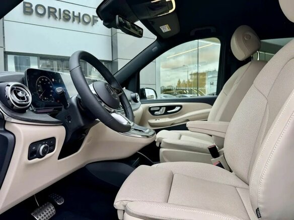 2026 Mercedes-Benz V-Класс Extra Long 300 d экстра длинный III (W447) Рестайлинг 2, чёрный, 14450000 рублей - вид 12