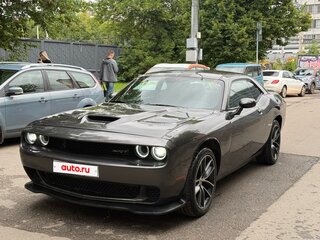 2017 Dodge Challenger III Рестайлинг 2, серый, 2900000 рублей, вид 2