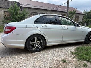 2011 Mercedes-Benz C-Класс 200 III (W204) Рестайлинг, белый, 1150000 рублей, вид 2