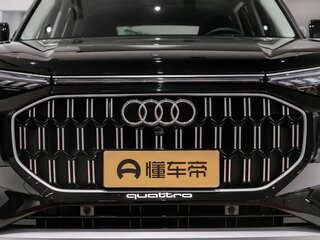 2026 Audi Q6 45 TFSI, чёрный, 6858000 рублей, вид 3