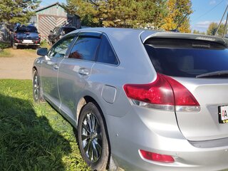 2010 Toyota Venza I, серебристый, 1650000 рублей, вид 3