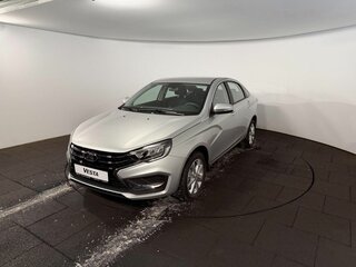 2026 Lada (ВАЗ) Vesta I Рестайлинг (NG), серебристый, 1805000 рублей, вид 1