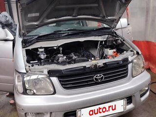 1999 Toyota Lite Ace Noah V, серебристый, 639000 рублей, вид 1