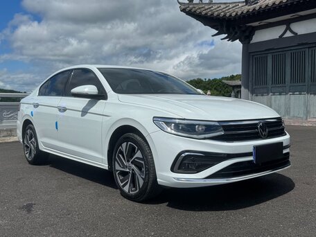 2023 Volkswagen Bora IV (China Market) Рестайлинг, белый, 1560000 рублей, вид 2