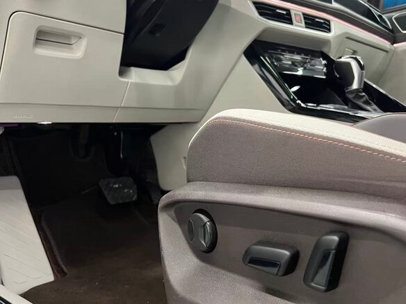 2022 Volkswagen Tayron I Рестайлинг, синий, 2650000 рублей - вид 32