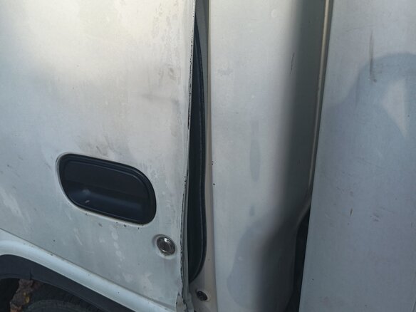 1996 Isuzu Elf (N-series), белый, 680000 рублей - вид 6