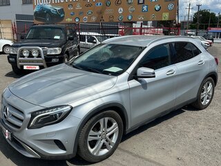 2014 Mercedes-Benz GLA 250 I (X156), серебристый, 1750000 рублей, вид 2