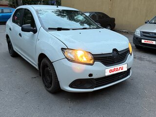 2018 Renault Logan II, белый, 245000 рублей, вид 2
