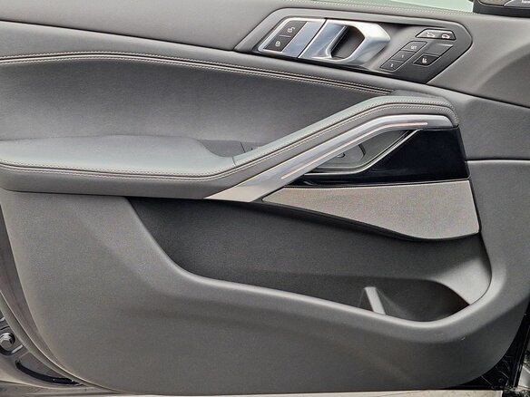 2026 BMW X6 40i III (G06) Рестайлинг, синий, 16350000 рублей - вид 8